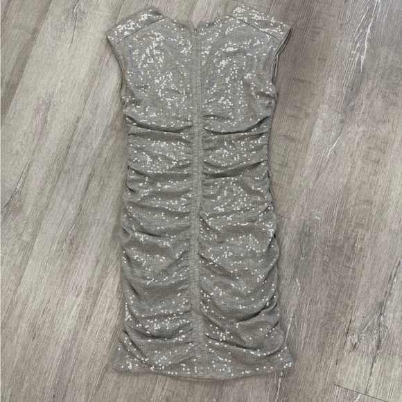 Jessica Simpson Silver Sequin Mini Dress - Size 2 - Picture 2 of 3